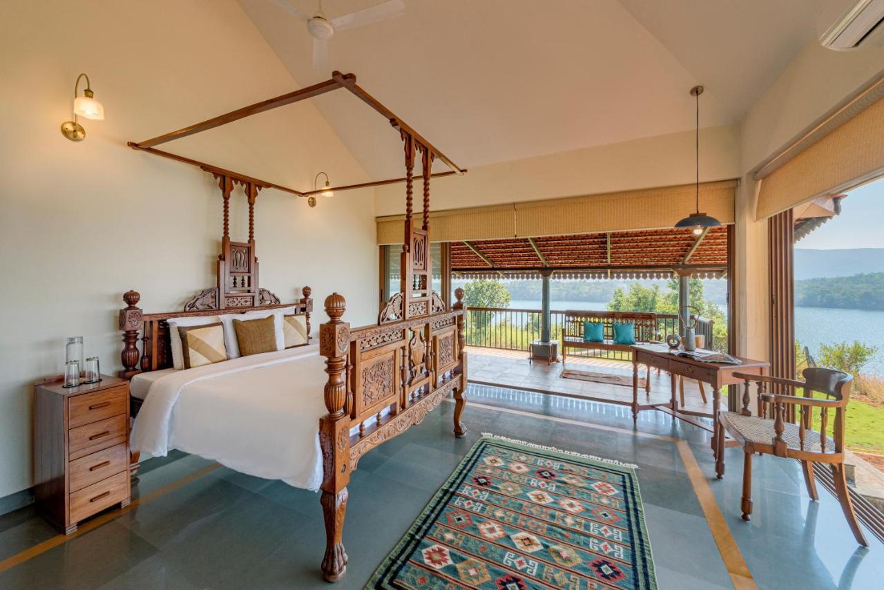 Saffronstays Anantham, Kamshet - Pet-Friendly Lakefront Villa With A Huge Verandah Nethersole Dam Exterior foto